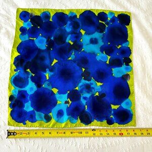 Gucci 100% Silk Scarf / Pocket Square / Handkerchief